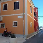 아파트 Alina Centar Novigrad Istria